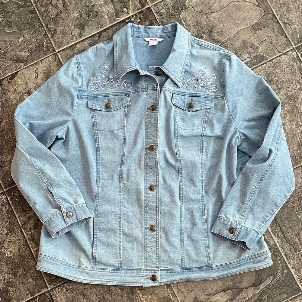 ALIA Embroidered Studded Light Blue Denim Jacket Coastal Cottagecore Western